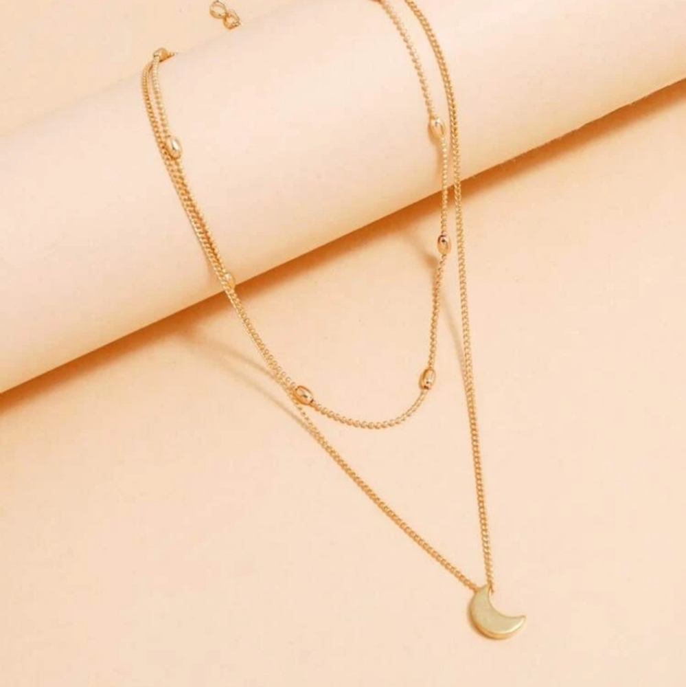 *Nevaria* Moon Layered Necklace - Picture 4 of 4